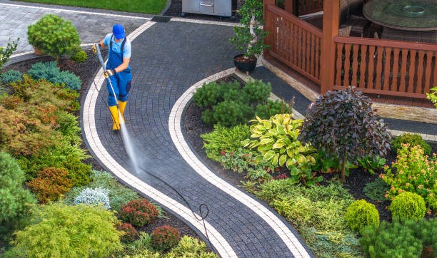 Best Deck Cleaning Services  in Greenfields, PA